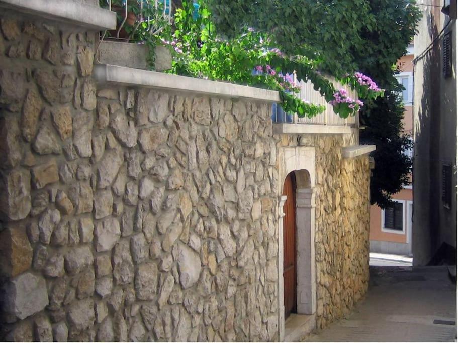 Appartamento Ellity Crikvenica Esterno foto